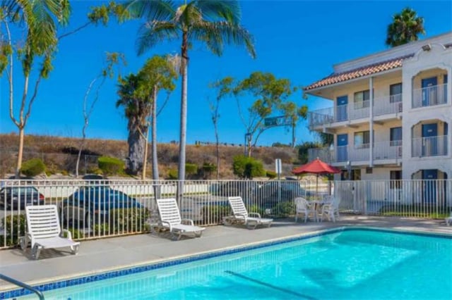 �ϼ���ʥ�؁���Oceanside��܇���^Ʒ��Motel 6���îa(ch��n)��(qu��n)137�����؈�(b��o)��6.9%