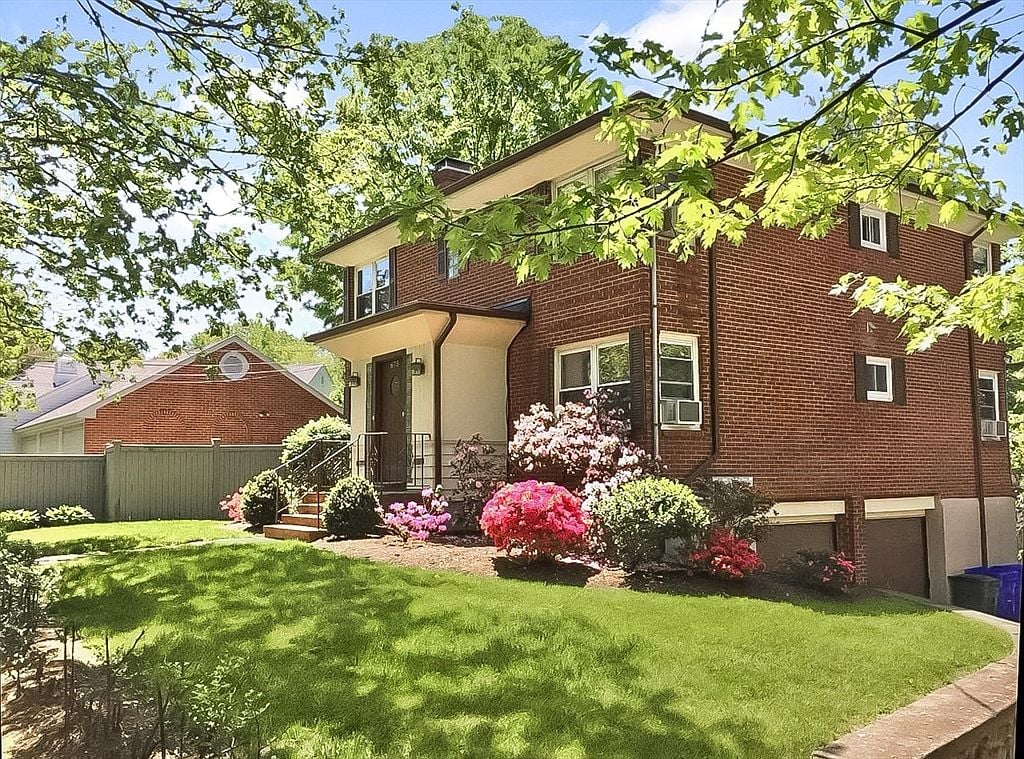 ��ʿ�DChestnut Hill����ɽ�u���p��סլ��Ͷ�Y��ס�Կ�����ͨ�ǳ�����